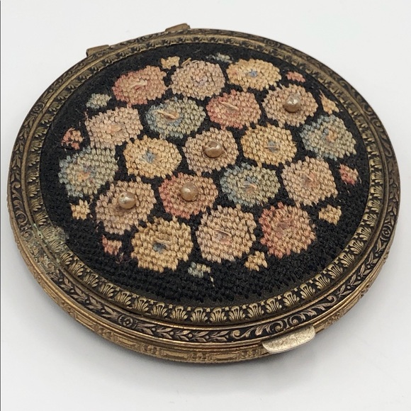 Evans Embroidery Petit Point Beaded Mirror Compact - Picture 4 of 7